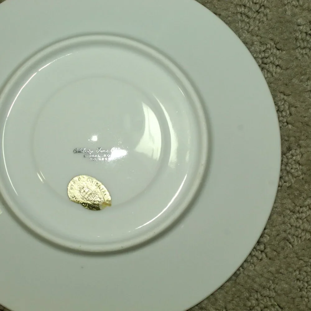 Vintage MCM Celebrity Fine China #5895 Bridal Rose 5 Saucers / Bread Plates MINT